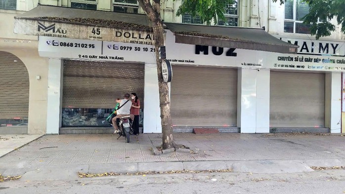 Tuyên chiến với hàng giả, hàng nhái - Ảnh 1. Tuyên chiến với hàng giả, hàng nhái - Ảnh 1.