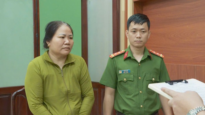 Khởi tố đôi vợ chồng bán hàng chục tấn cà phê bột giả ra thị trường - Ảnh 2.