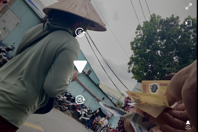 Cảnh khó tin trước cổng Bệnh viện TP Thủ Đức - Ảnh 4.