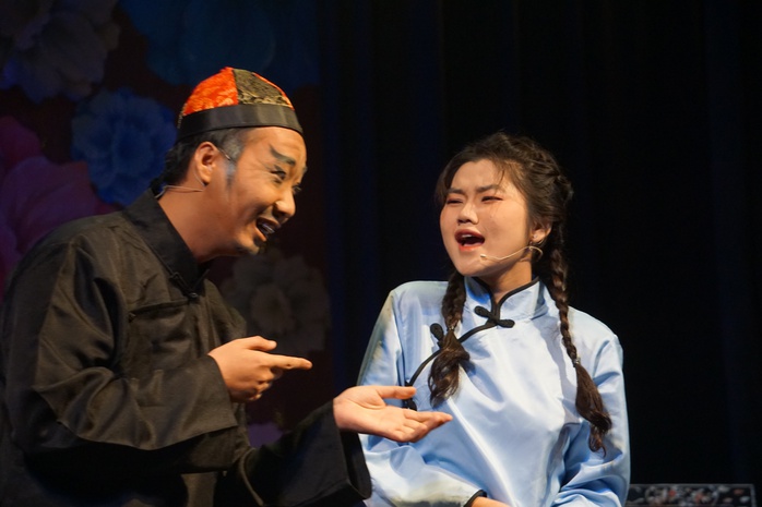 Đạo diễn Quốc Thảo trao cảm xúc mới cho học trò với nhạc kịch "Lôi Vũ" - Ảnh 2.
