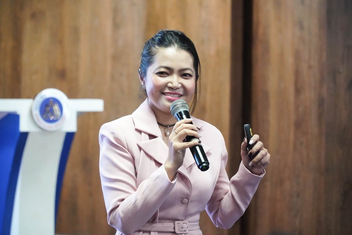 Trả giá vì "hóng drama" thiếu kiểm soát- Ảnh 4. Trả giá vì "hóng drama" thiếu kiểm soát- Ảnh 4.