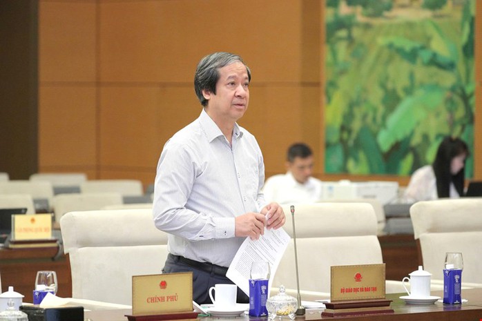 Cấm giáo viên dạy thêm học sinh chính khoá, Bộ trưởng Nguyễn Kim Sơn nêu lý do- Ảnh 2. Cấm giáo viên dạy thêm học sinh chính khoá, Bộ trưởng Nguyễn Kim Sơn nêu lý do- Ảnh 2.
