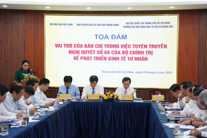 Báo chí góp phần quan trọng lan tỏa tinh thần của Nghị quyết 68 về kinh tế tư nhân- Ảnh 3. Báo chí góp phần quan trọng lan tỏa tinh thần của Nghị quyết 68 về kinh tế tư nhân- Ảnh 3.
