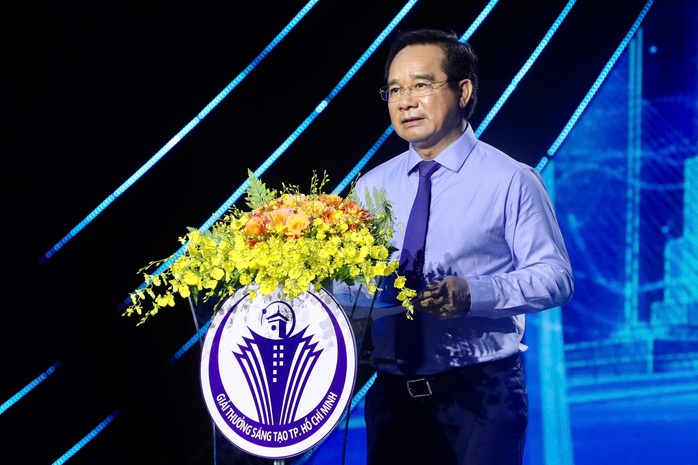 Chương trình "Tự hào cờ Tổ quốc" đoạt giải Nhì Giải thưởng Sáng tạo TP HCM năm 2025- Ảnh 1.