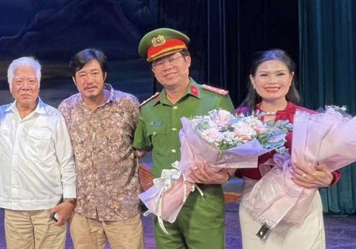 Dấu ấn dân ca xứ Nghệ "Không gục ngã" của NSƯT Bùi Như Lai   - Ảnh 3.