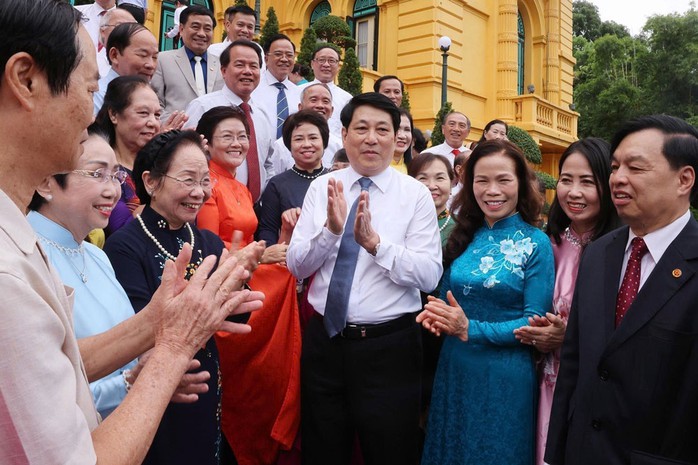 Xây dựng Việt Nam thành quốc gia học tập suốt đời- Ảnh 1.