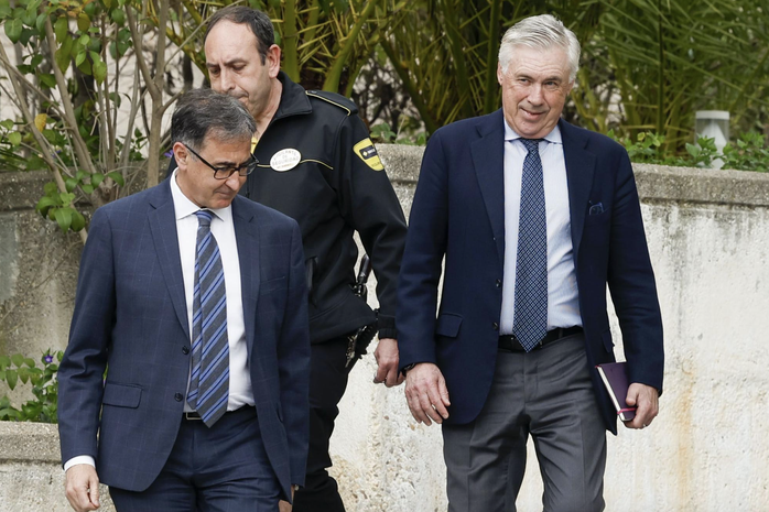 HLV Carlo Ancelotti bị kết án 1 năm tù vì trốn thuế tại Tây Ban Nha- Ảnh 1. HLV Carlo Ancelotti bị kết án 1 năm tù vì trốn thuế tại Tây Ban Nha- Ảnh 1.