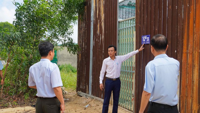 Công bố quyết định thanh tra công tác quản lý đất đai, trật tự xây dựng ở phường Phước Thắng- Ảnh 1.