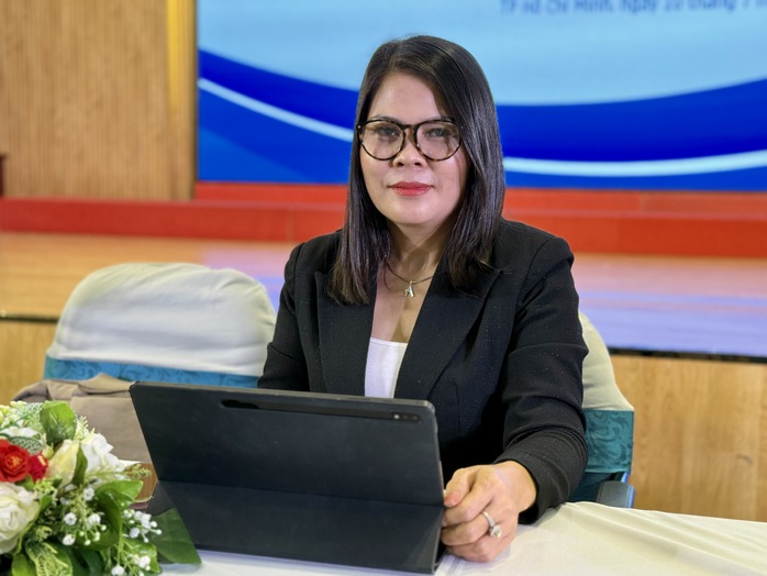 Giao lưu trực tuyến về Luật BHYT sửa đổi: Vững tin vào trụ cột an sinh xã hội - Ảnh 13.