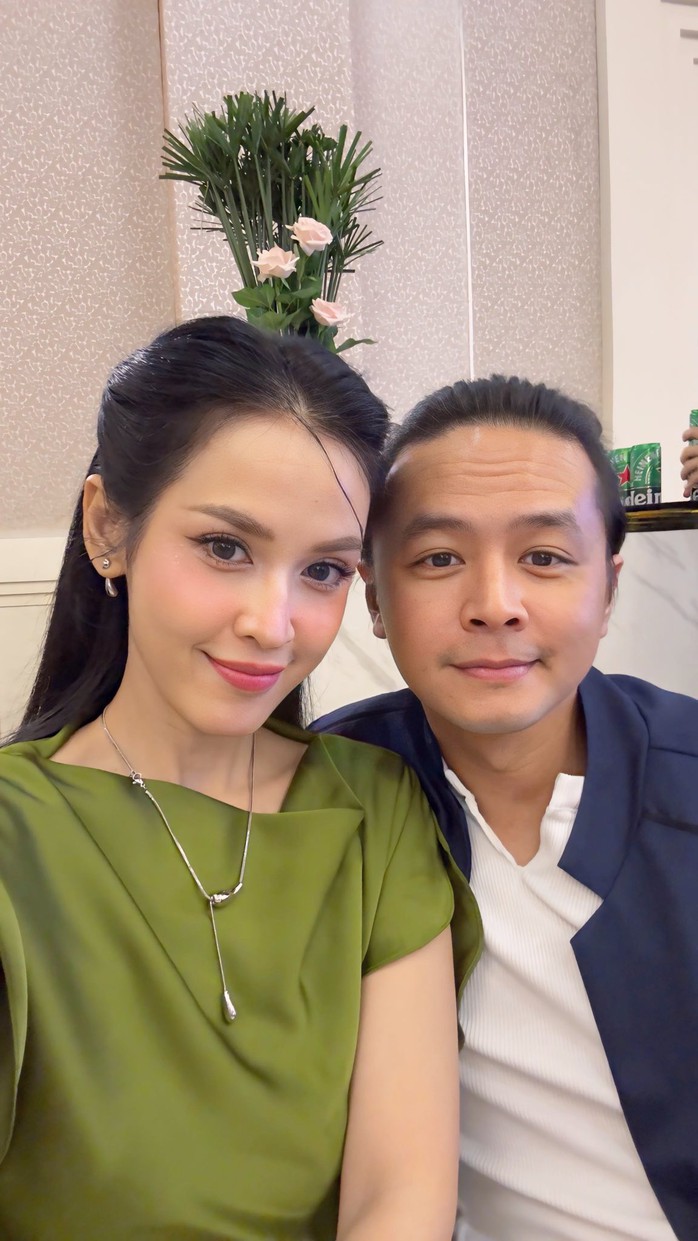 Kha Ly, Tú Vi… tụ hội đám cưới An "Đất Phương Nam" - Ảnh 2.