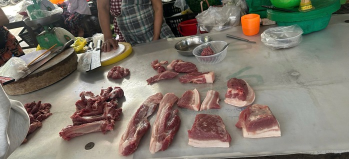 Nhiều người nhiễm liên cầu khuẩn lợn, quán bún ở Huế chuyển bán bún bò - Ảnh 1. Nhiều người nhiễm liên cầu khuẩn lợn, quán bún ở Huế chuyển bán bún bò - Ảnh 1.