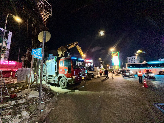 Dời hạng mục xương sống metro số 2: Khó cỡ nào cũng phải xong!- Ảnh 5. Dời hạng mục xương sống metro số 2: Khó cỡ nào cũng phải xong!- Ảnh 5.