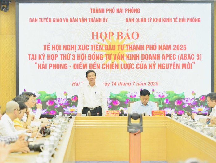 Hội nghị xúc tiến đầu tư Hải Phòng 2025 thu hút hơn 15 tỷ USD từ các nhà đầu tư quốc tế - Ảnh 1. Hội nghị xúc tiến đầu tư Hải Phòng 2025 thu hút hơn 15 tỷ USD từ các nhà đầu tư quốc tế - Ảnh 1.