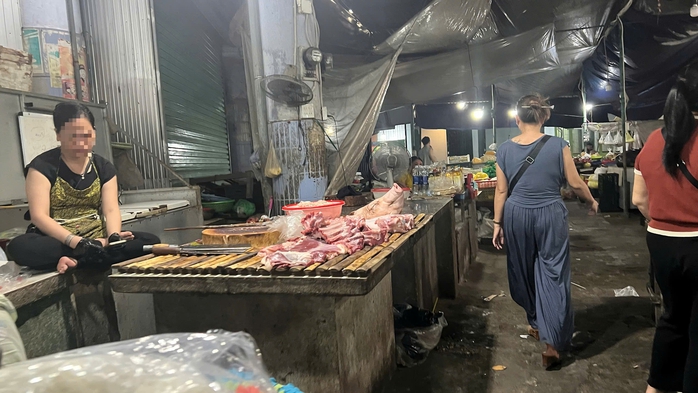 Nhiều người nhiễm liên cầu khuẩn lợn, quán bún ở Huế chuyển bán bún bò - Ảnh 7. Nhiều người nhiễm liên cầu khuẩn lợn, quán bún ở Huế chuyển bán bún bò - Ảnh 7.