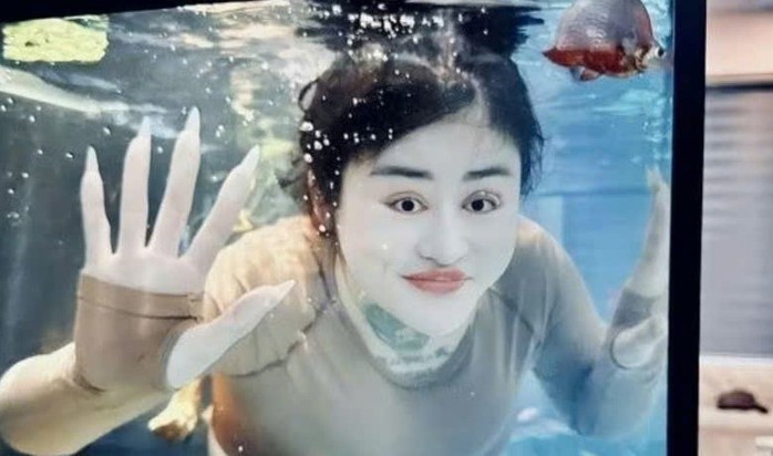 “Hot girl Ngân Baby” vừa bị công an tạm giữ hình sự là ai ?- Ảnh 3. “Hot girl Ngân Baby” vừa bị công an tạm giữ hình sự là ai ?- Ảnh 3.