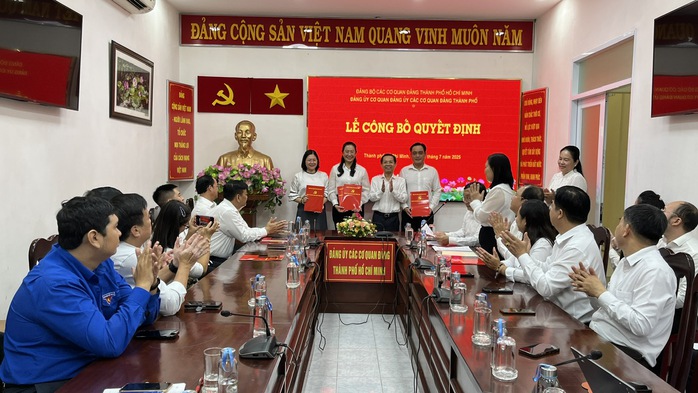 Đảng ủy Cơ quan Đảng ủy các cơ quan Đảng TP HCM công bố các quyết định quan trọng - Ảnh 1.