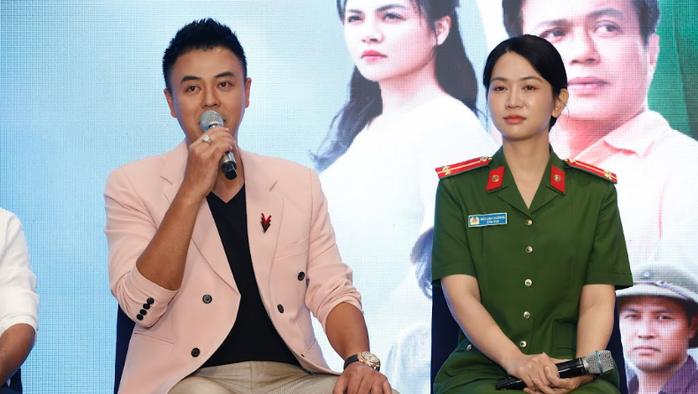 "Có anh, nơi ấy bình yên" kể chuyện công an huyện về xã- Ảnh 1. "Có anh, nơi ấy bình yên" kể chuyện công an huyện về xã- Ảnh 1.