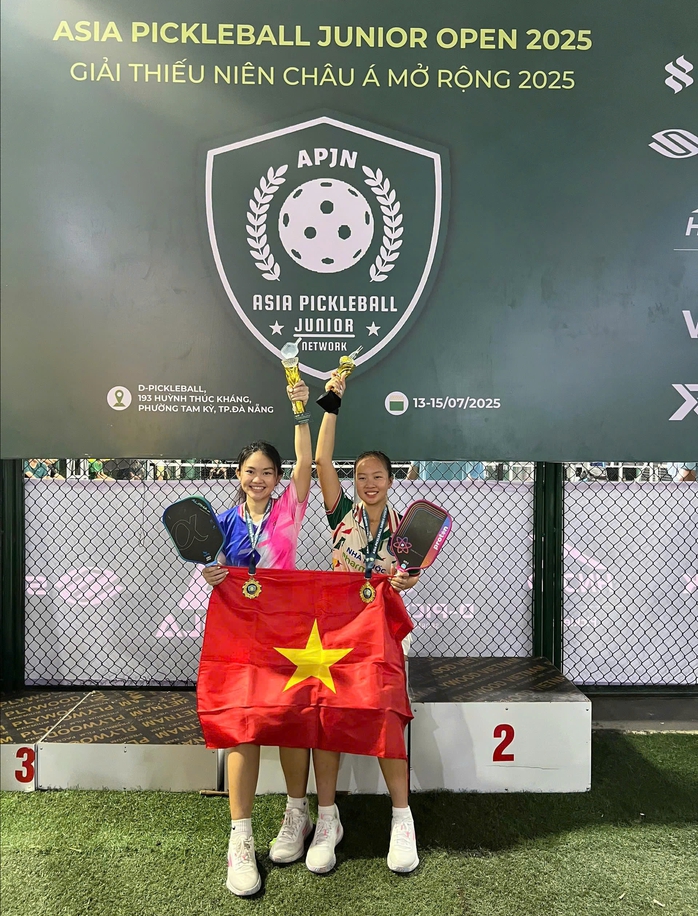 Jolie Lam - Sophia Phương Anh vô địch Giải Pickleball thiếu niên châu Á mở rộng 2025 - Ảnh 2.