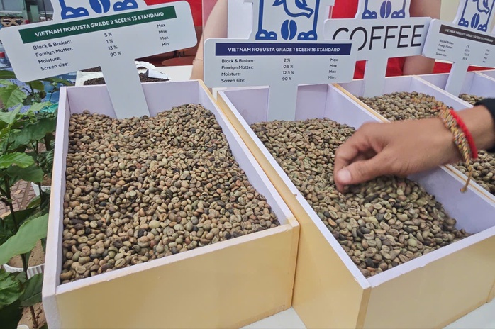 Giá cà phê hôm nay 16-7: Đảo chiều vội vàng do đâu?- Ảnh 1. Giá cà phê hôm nay 16-7: Đảo chiều vội vàng do đâu?- Ảnh 1.