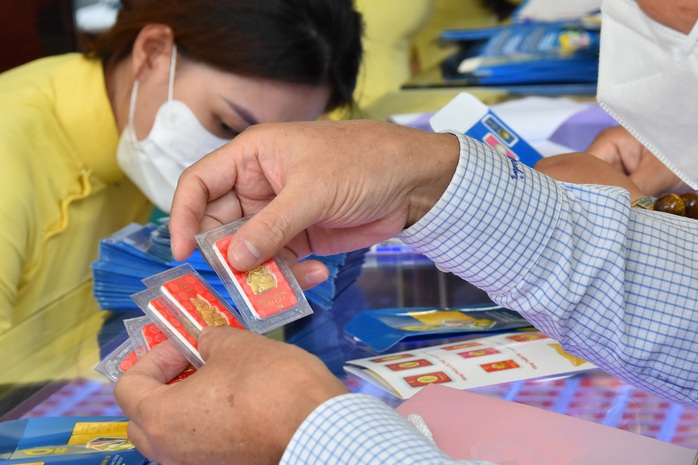 Giá vàng hôm nay, 16-7: Bị bán tháo trên thị trường thế giới- Ảnh 1. Giá vàng hôm nay, 16-7: Bị bán tháo trên thị trường thế giới- Ảnh 1.