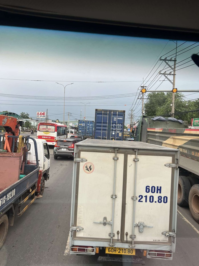 Xe ùn ứ trên cao tốc TP HCM - Long Thành - Dầu Giây: 3 Lộ trình di chuyển an toàn - Ảnh 3. Xe ùn ứ trên cao tốc TP HCM - Long Thành - Dầu Giây: 3 Lộ trình di chuyển an toàn - Ảnh 3.