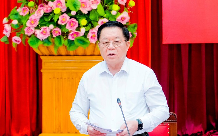 Trưởng Ban Tuyên giáo và Dân vận Trung ương Nguyễn Trọng Nghĩa - Ảnh 3. Trưởng Ban Tuyên giáo và Dân vận Trung ương Nguyễn Trọng Nghĩa - Ảnh 3.