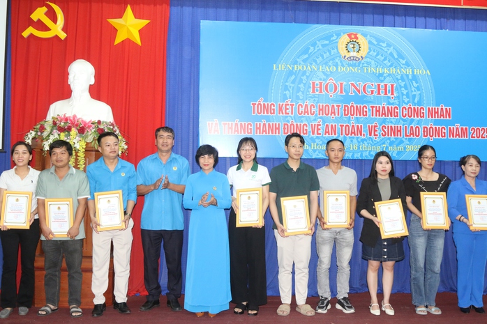 Khánh Hoà: Gần 7.200 ĐV-NLĐ được chăm lo, hỗ trợ trong Tháng công nhân năm 2025 - Ảnh 3.