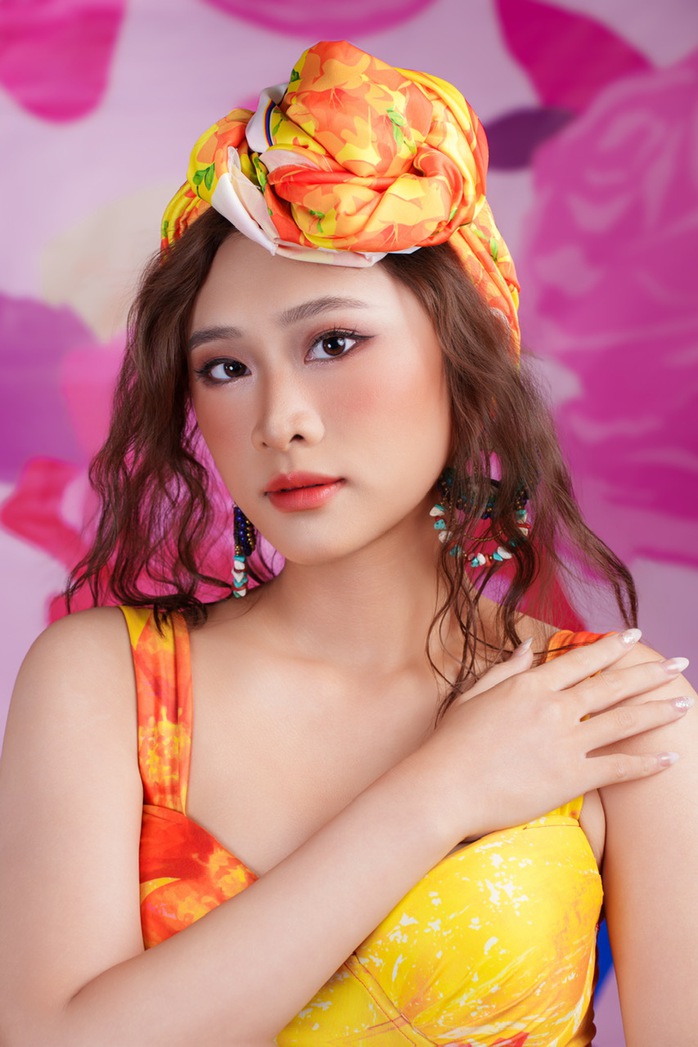 Bộ ảnh tropical rực rỡ của Anh Thư     - Ảnh 3.