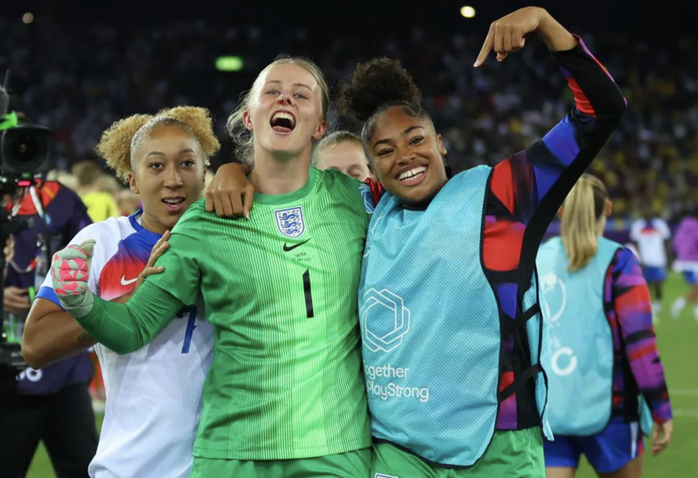 Euro 2025: Ngược dòng ngoạn mục, tuyển nữ Anh thắng nghẹt thở Thụy Điển ở tứ kết - Ảnh 8.