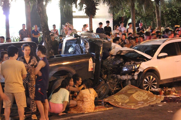 Vụ ô tô tông hàng loạt phương tiện, nhiều người thương vong: Tài xế khai gì về nguyên nhân?- Ảnh 2. Vụ ô tô tông hàng loạt phương tiện, nhiều người thương vong: Tài xế khai gì về nguyên nhân?- Ảnh 2.