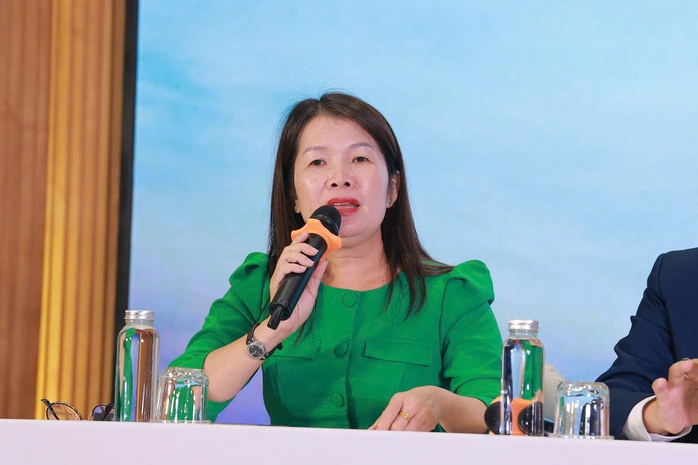 Đang giải đáp "nóng" về điểm thi, chọn nguyện vọng ĐH - Ảnh 2.