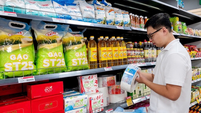 Siết chặt kiểm soát, chặn hàng giả từ đầu vào- Ảnh 1. Siết chặt kiểm soát, chặn hàng giả từ đầu vào- Ảnh 1.