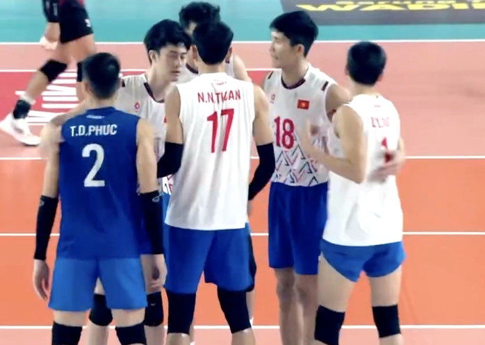 Thắng kình địch Thái Lan, tuyển bóng chuyền nam Việt Nam bay cao tại SEA V.League- Ảnh 4.