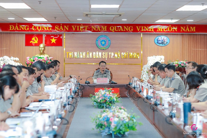 TP HCM: Cán bộ thi hành án không được uống rượu bia trong giờ làm việc, kể cả nghỉ trưa - Ảnh 1.