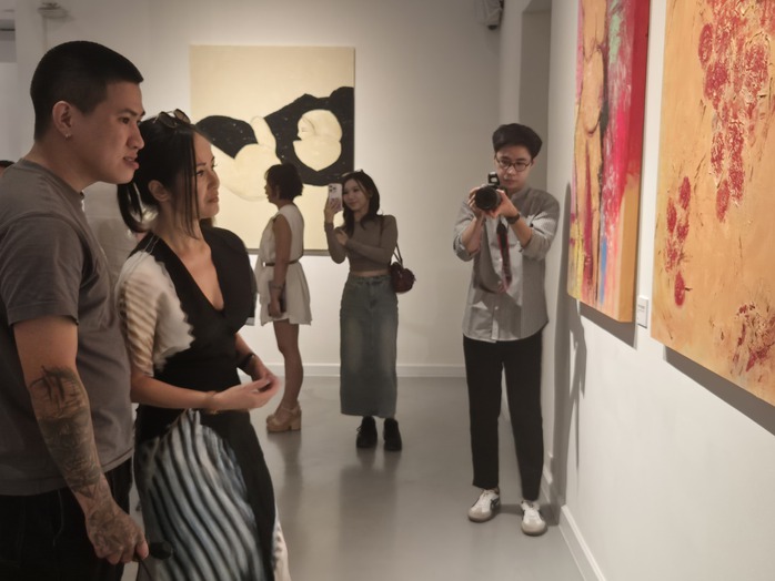 Hiền Thục, Ngô Thanh Vân rơi nước mắt với "Nhật ký của mẹ"- Ảnh 13. Hiền Thục, Ngô Thanh Vân rơi nước mắt với "Nhật ký của mẹ"- Ảnh 13.