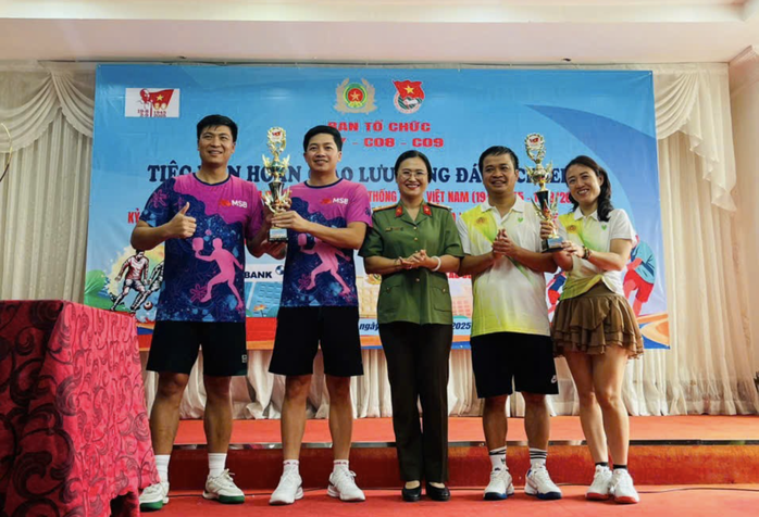Giao lưu bóng đá - pickleball chào mừng 80 năm Ngày truyền thống Công an nhân dân- Ảnh 6. Giao lưu bóng đá - pickleball chào mừng 80 năm Ngày truyền thống Công an nhân dân- Ảnh 6.