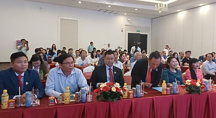 Người đàn ông Cà Mau nhận thưởng từ Yến sào Khánh Hòa  - Ảnh 4.