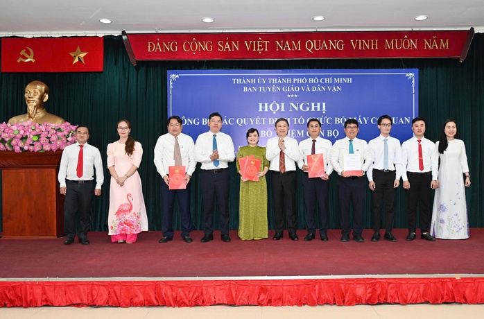 Hình ảnh các nhân sự mới của Ban Tuyên giáo và Dân vận Thành ủy TP HCM- Ảnh 4.