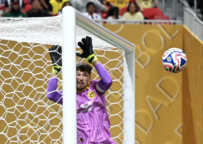 Guirassy lập cú đúp, Dortmund "vượt ải" Monterrey tại FIFA Club World Cup- Ảnh 3.