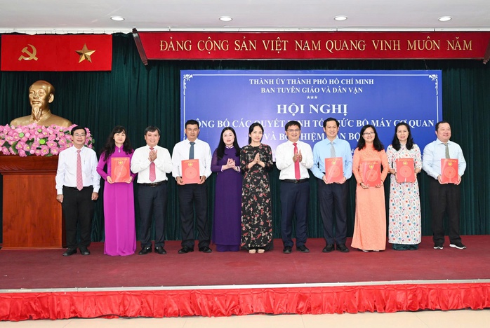 Hình ảnh các nhân sự mới của Ban Tuyên giáo và Dân vận Thành ủy TP HCM- Ảnh 8.