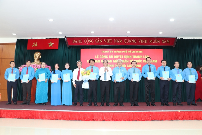 LĐLĐ TP HCM có 11 Phó Chủ tịch - Ảnh 1.