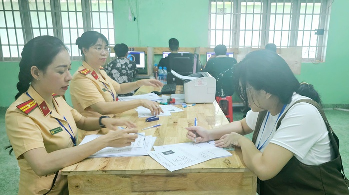 CSGT TP HCM nói về kế hoạch tổ chức thi sát hạch lái xe cho người dân ở khu vực Bình Dương cũ- Ảnh 5.