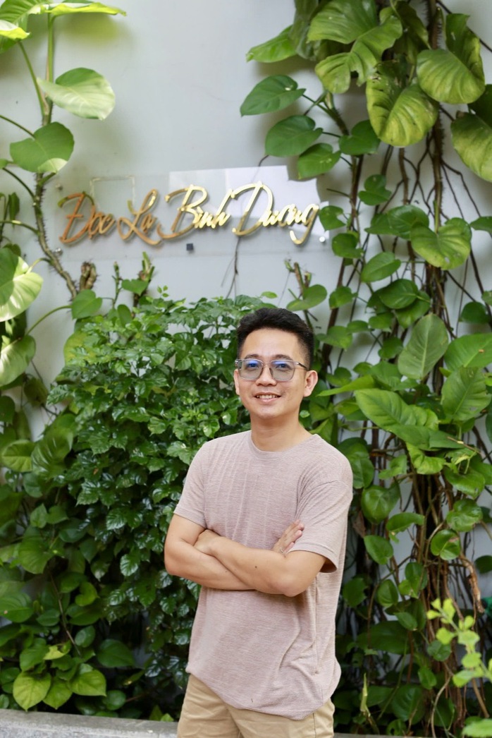 YouTuber Độc Lạ Bình Dương và hành trình cùng Báo Người Lao Động - Ảnh 1.