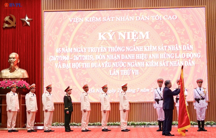 Tổng Bí thư: Xây dựng ngành kiểm sát đảm bảo nguyên tắc thượng tôn pháp luật, bảo vệ quyền con người- Ảnh 2. Tổng Bí thư: Xây dựng ngành kiểm sát đảm bảo nguyên tắc thượng tôn pháp luật, bảo vệ quyền con người- Ảnh 2.