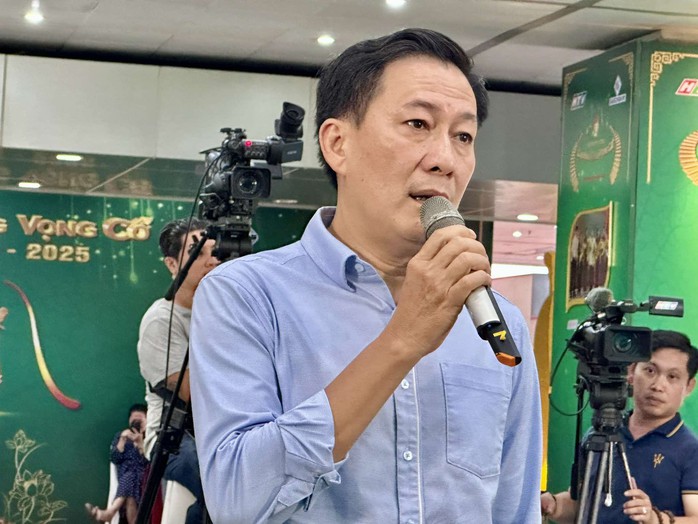 Võ Minh Lâm, Hồ Ngọc Trinh, Thu Vân ngồi ghế nóng "Chuông vàng vọng cổ lần 20 – 2025" - Ảnh 2.