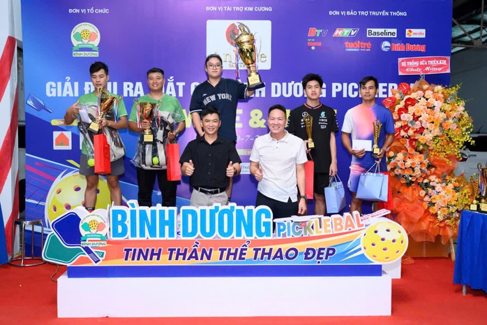 Câu lạc bộ Bình Dương Pickleball ra mắt đầy ấn tượng - Ảnh 3.