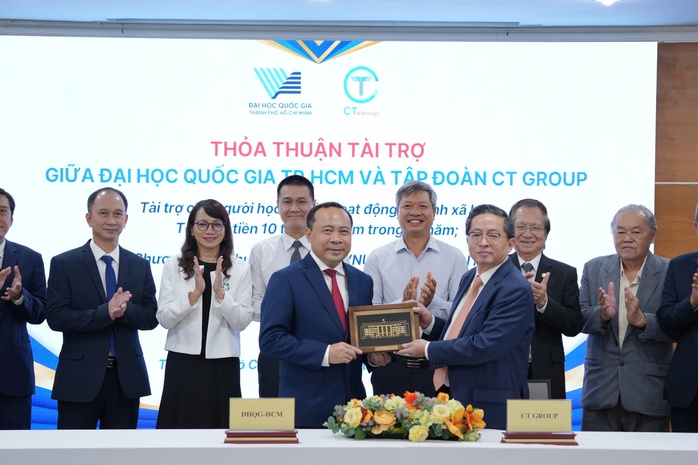 ĐHQG TP HCM bắt tay CT Group thu hút nhân tài công nghệ cao- Ảnh 1. ĐHQG TP HCM bắt tay CT Group thu hút nhân tài công nghệ cao- Ảnh 1.