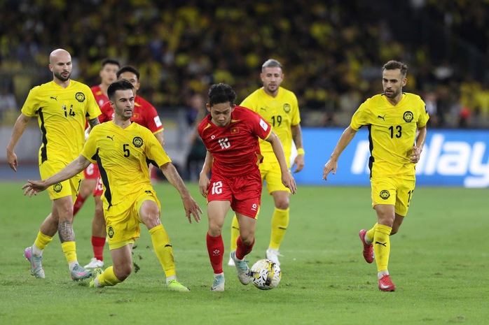 AFC bác tin đồn Malaysia bị cấm thi đấu quốc tế vì gian lận nhập tịch - Ảnh 1.