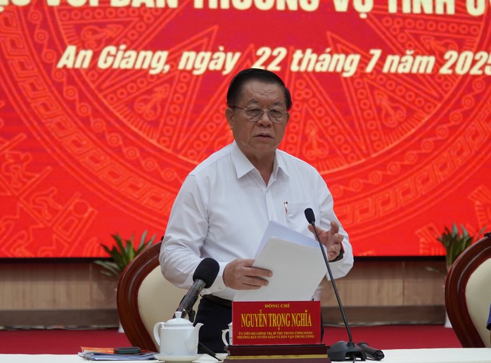 Trưởng Ban Tuyên giáo và Dân vận Trung ương làm việc với Tỉnh ủy An Giang- Ảnh 1. Trưởng Ban Tuyên giáo và Dân vận Trung ương làm việc với Tỉnh ủy An Giang- Ảnh 1.