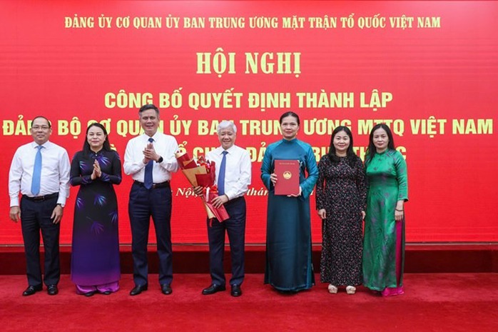 Ông Đỗ Văn Chiến làm Bí thư Đảng ủy Cơ quan Ủy ban Trung ương MTTQ Việt Nam- Ảnh 1. Ông Đỗ Văn Chiến làm Bí thư Đảng ủy Cơ quan Ủy ban Trung ương MTTQ Việt Nam- Ảnh 1.